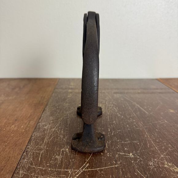 REX 27 Hand Operated Rivet Press ANTIQUE Pat Pend October 9 1900 Cast Iron - Picture 7 of 12